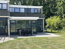 Holiday Home on Texel With Conservatory