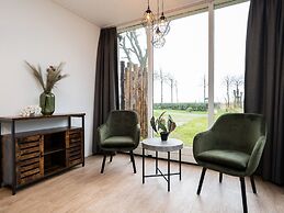 Holiday Home on Texel With Conservatory