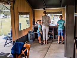 Fine Safari Tent in a Holiday Park