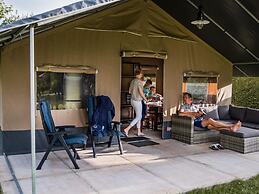 Fine Safari Tent in a Holiday Park