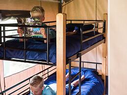 Fine Safari Tent in a Holiday Park