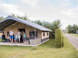 Fine Safari Tent in a Holiday Park