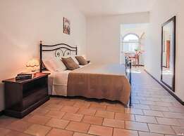 Villa Fornace Comfortable Holiday Residence