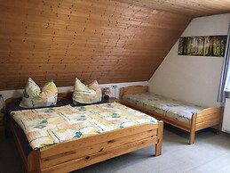 Haus Hiller Comfortable Holiday Residence