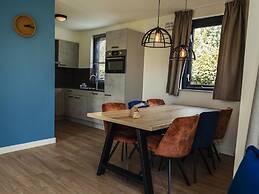 Cozy Retreat at 't Broeckhuys