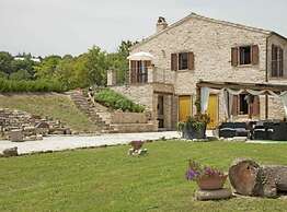Villa Aurora Comfortable Holiday Residence