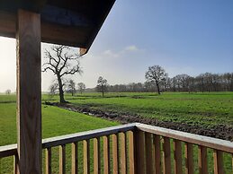 Lodge by Dutch Meadows With Scenic Veranda