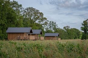 Lodge by Dutch Meadows With Scenic Veranda