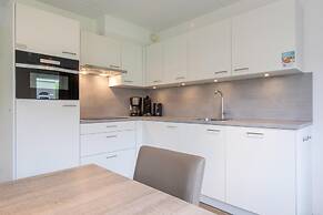 Bungalow in Renesse Near North Sea Beach