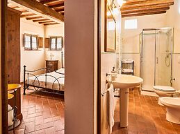 Serene Chianti Retreat