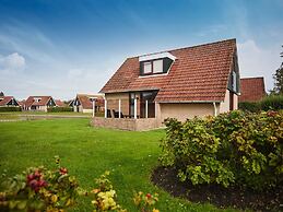 Zeeland Holiday Home Near Beaches