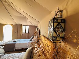Amskou Camp