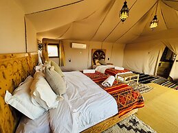 Amskou Camp