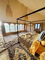 Amskou Camp