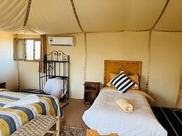 Amskou Camp