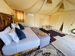 Amskou Camp