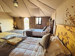 Amskou Camp