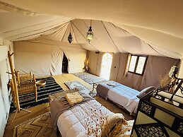 Amskou Camp
