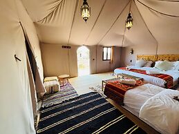 Amskou Camp