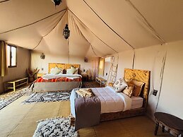Amskou Camp