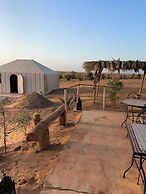 Amskou Camp
