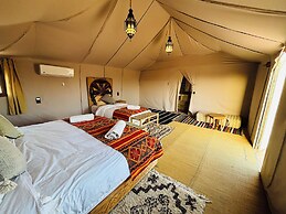 Amskou Camp