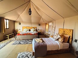 Amskou Camp