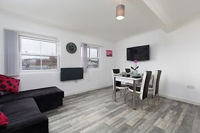 2 Bed Flat - Sleeps 4 - Wifi