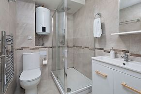 2 Bed Flat - Sleeps 4 - Wifi