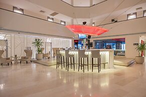 Sisus Marina Hotel