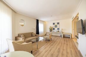 Sisus Marina Hotel