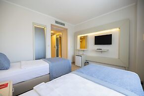 Sisus Marina Hotel