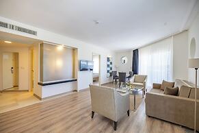 Sisus Marina Hotel