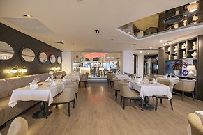 Sisus Marina Hotel