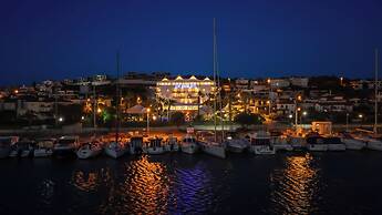 Sisus Marina Hotel