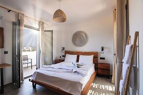 Filia Skyros Suites