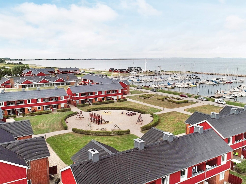 5 Person Holiday Park Home in Lemvig
