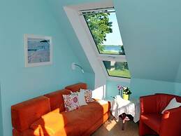 Holiday Home Crane Coast