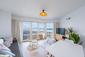 Cozy Studio With Sleeping Area and sea View