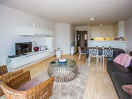 Cozy Apartment Near the sea