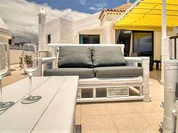 Apartment in Adeje Near Playa Fanabe