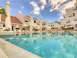 Apartment in Adeje Near Playa Fanabe