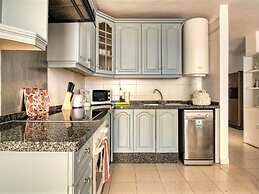Apartment in Adeje Near Playa Fanabe