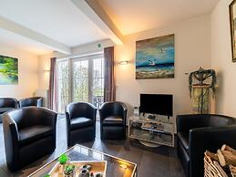 Comfortable Group Home With Large Garden