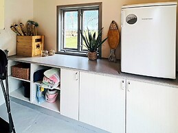 8 Person Holiday Home in Thyholm