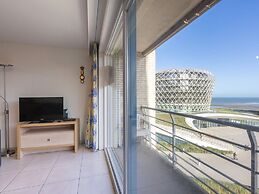 Bright Apartment With Stunning sea View
