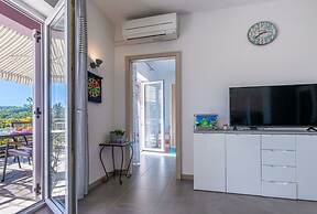 Grace Comfortable Holiday Residence