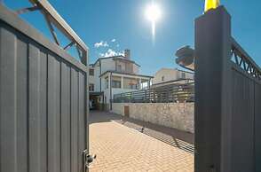 Jana 2 Comfortable Holiday Residence