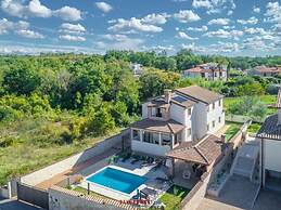 Jana 2 Comfortable Holiday Residence