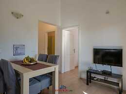 Jana 2 Comfortable Holiday Residence